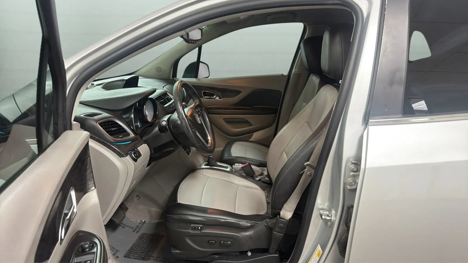 Used 2013 Buick Encore Leather FWD image 20
