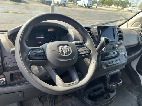 Used 2026 RAM ProMaster 2500 w/ Convenience Group FWD image 12