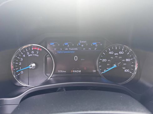 Used 2021 Ford F250 XLT w/ Tremor Off-Road Package AWD/4WD image 31