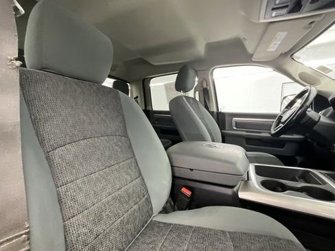 Used 2019 RAM 1500 Classic Warlock image 12