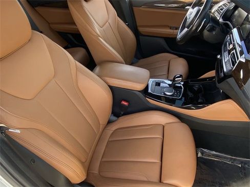 Used 2023 BMW X4 M40i w/ Shadowloine Package image 19