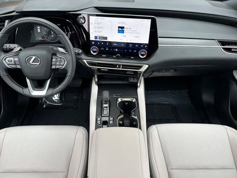 Used 2023 Lexus RX 350 Premium w/ Accessory Package AWD/4WD image 16