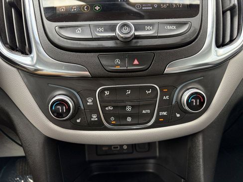 Used 2024 Chevrolet Equinox LT AWD/4WD image 14