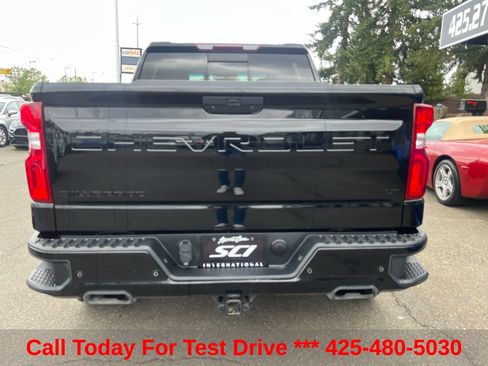Used 2021 Chevrolet Silverado 1500 LT Trail Boss w/ Convenience Package II AWD/4WD image 6