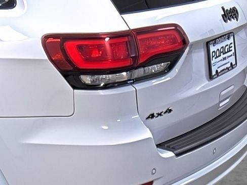 Used 2021 Jeep Grand Cherokee Laredo X AWD/4WD image 10
