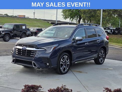 Used 2023 Subaru Ascent Touring AWD/4WD image 7