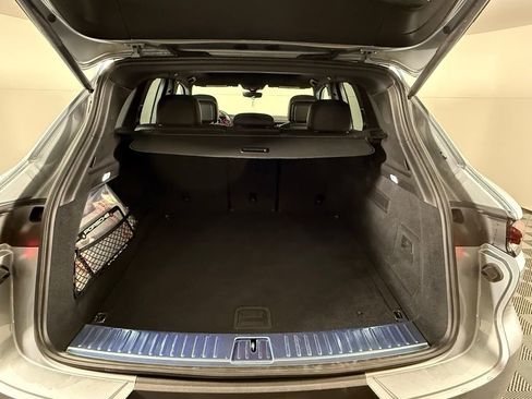 Certified 2025 Porsche Cayenne image 17