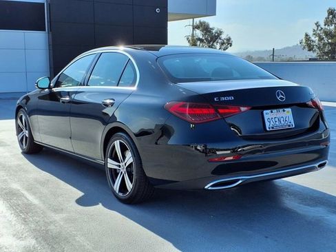 Used 2025 Mercedes-Benz C 300 4MATIC Sedan image 20