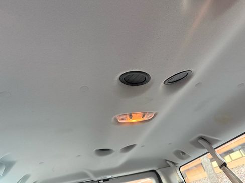 Used 2013 Ford E-350 and Econoline 350 XLT image 23