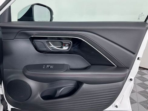 Used 2025 Acura ADX A-Spec image 28