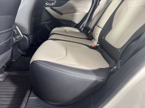 Used 2019 Subaru Forester Limited AWD/4WD image 33