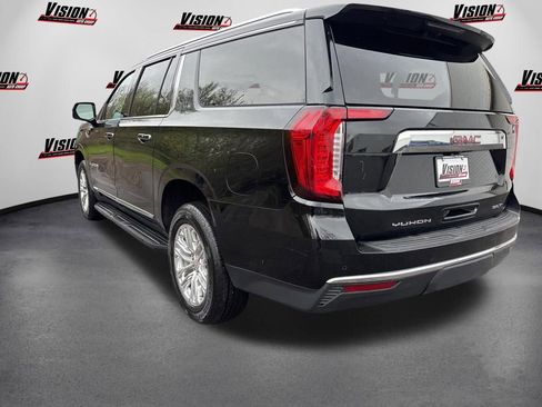 Used 2023 GMC Yukon XL SLT w/ SLT Luxury Package AWD/4WD image 7