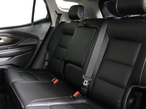 Used 2019 GMC Terrain Denali w/ Advanced Safety Package FWD image 17