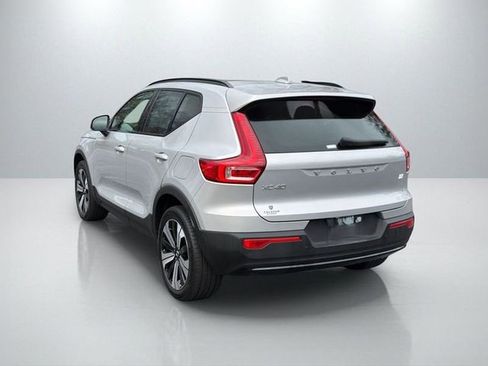 Used 2023 Volvo XC40 Recharge Plus AWD/4WD image 3