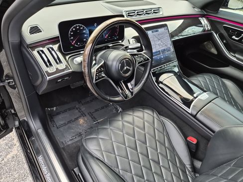 Used 2023 Mercedes-Benz S 580 4MATIC Sedan w/ Warmth & Comfort Package image 20