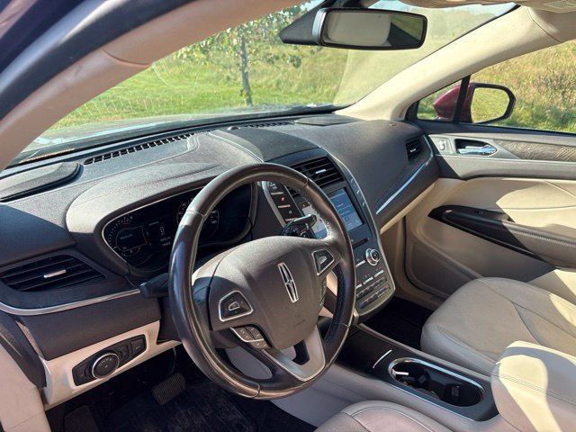 Used 2017 Lincoln MKC Reserve w/ Lincoln MKC Climate Package AWD/4WD image 10