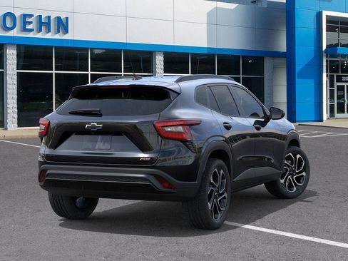 New 2026 Chevrolet Trax RS w/ Sunroof Package image 4