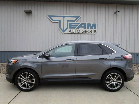 Used 2024 Ford Edge Titanium w/ Equipment Group 301A AWD/4WD image 4