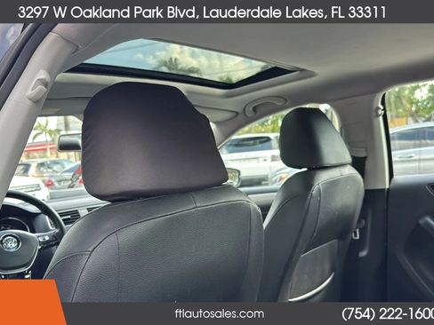 Used 2017 Volkswagen Jetta SE FWD image 27