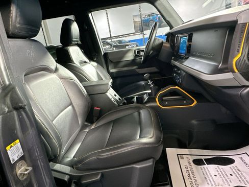 Used 2021 Ford Bronco Badlands image 33