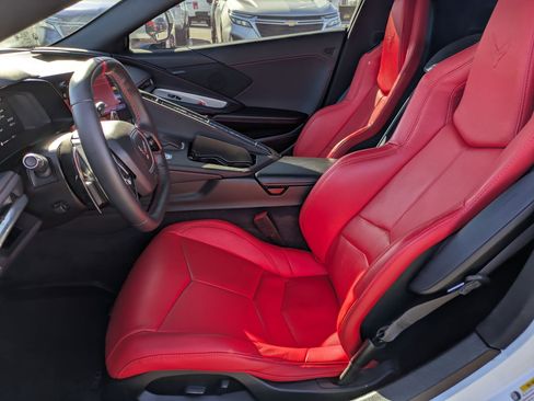 Used 2024 Chevrolet Corvette Stingray Coupe w/ Z51 Performance Package image 10