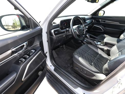 Certified 2024 Kia Telluride EX X-Line AWD/4WD image 11
