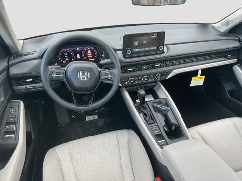 New 2025 Honda Accord SE image 16