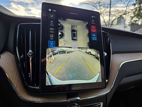 New 2026 Volvo XC60 B5 Plus w/ Protection Package Premier image 27