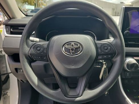 Used 2025 Toyota RAV4 LE image 15