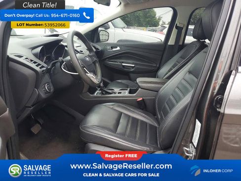 Used 2017 Ford Escape SE AWD/4WD image 9