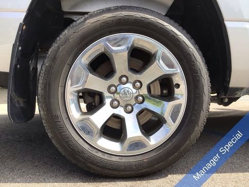 Used 2022 RAM 1500 Big Horn AWD/4WD image 17