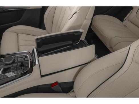 New 2027 BMW X7 xDrive40i AWD/4WD image 16