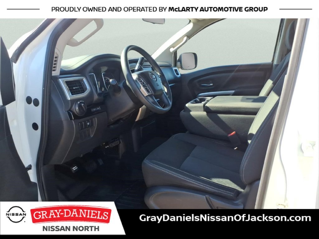 Used 2019 Nissan Titan SV RWD image 24