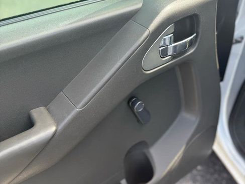 Used 2009 Suzuki Equator 2WD Extended Cab image 7