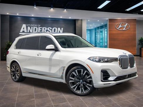 Used 2021 BMW X7 xDrive40i w/ Executive Package AWD/4WD image 2
