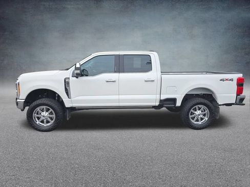 Used 2023 Ford F250 Lariat w/ Lariat Ultimate Package AWD/4WD image 4