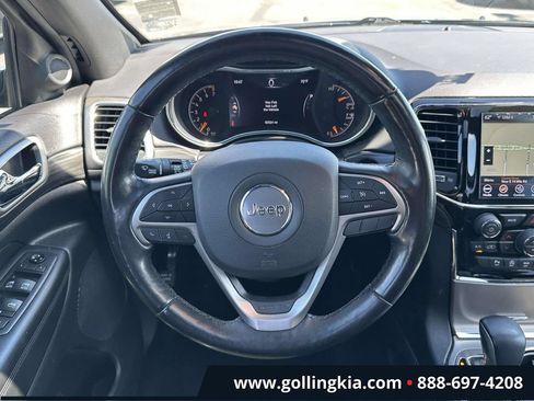 Used 2019 Jeep Grand Cherokee Altitude AWD/4WD image 12