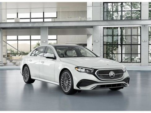 New 2026 Mercedes-Benz E 450 4MATIC Sedan image 10