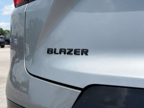 Used 2024 Chevrolet Blazer RS w/ Driver Confidence II Package FWD image 45