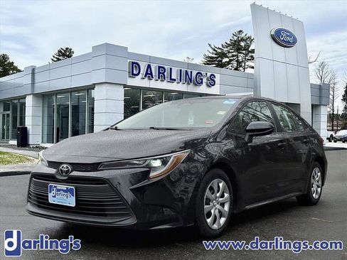 Used 2023 Toyota Corolla LE FWD image 1
