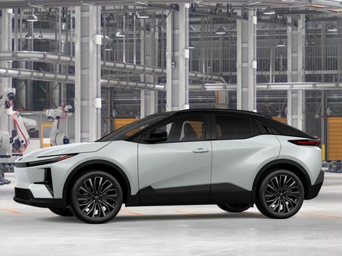 New 2026 Toyota C-HR AWD/4WD image 3