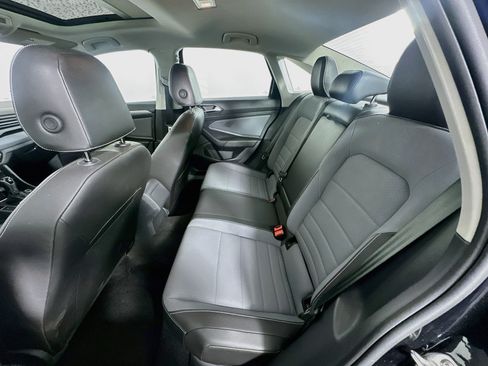 Used 2025 Volkswagen Jetta SE FWD image 29