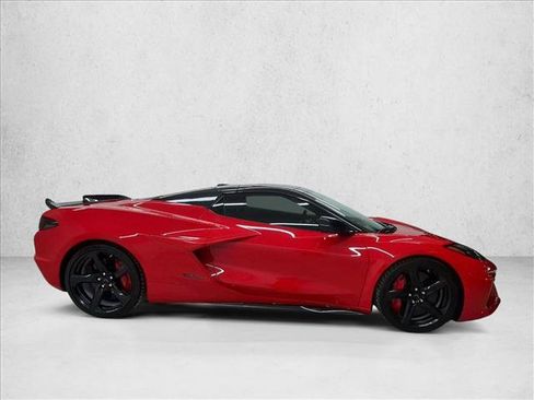 Used 2025 Chevrolet Corvette E-Ray AWD/4WD image 4