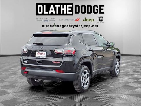 Certified 2022 Jeep Compass Trailhawk w/ Trailhawk Elite Group AWD/4WD image 29