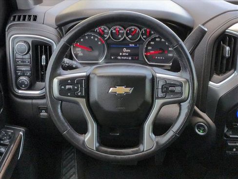 Used 2021 Chevrolet Silverado 1500 LT w/ Diesel Off-Road Package AWD/4WD image 13