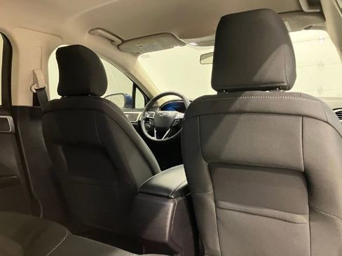 Used 2017 Ford Fusion SE FWD image 27