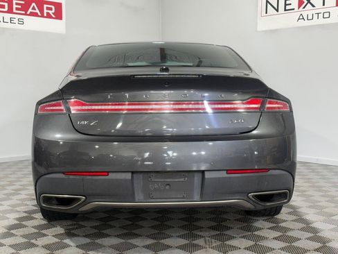 Used 2017 Lincoln MKZ Reserve w/ Technology Package FWD image 10