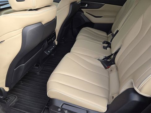 Used 2023 Acura MDX SH-AWD w/ Advance Package image 31