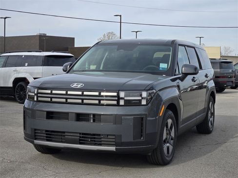 New 2026 Hyundai Santa Fe SE image 3