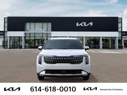 New 2026 Kia Carnival LXS image 3